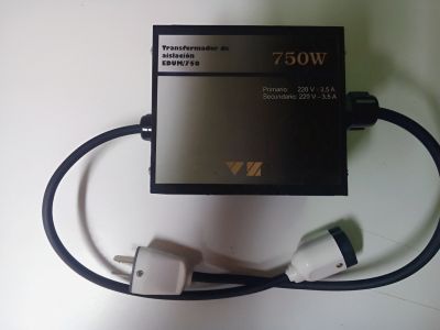 Transformador aislador de línea 750W serie EDUM/750